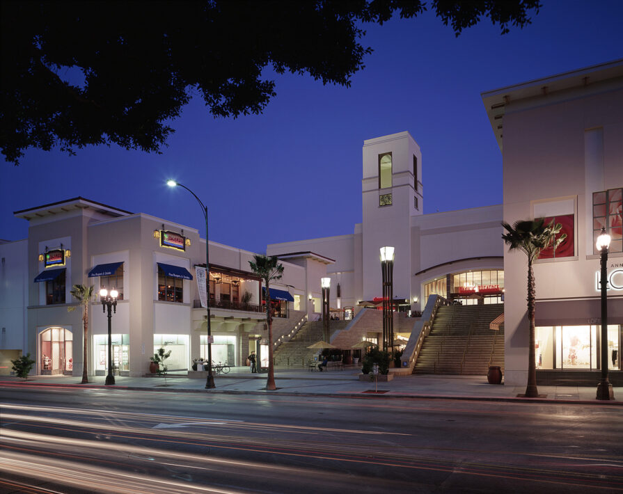 Paseo Colorado - Perkins Eastman