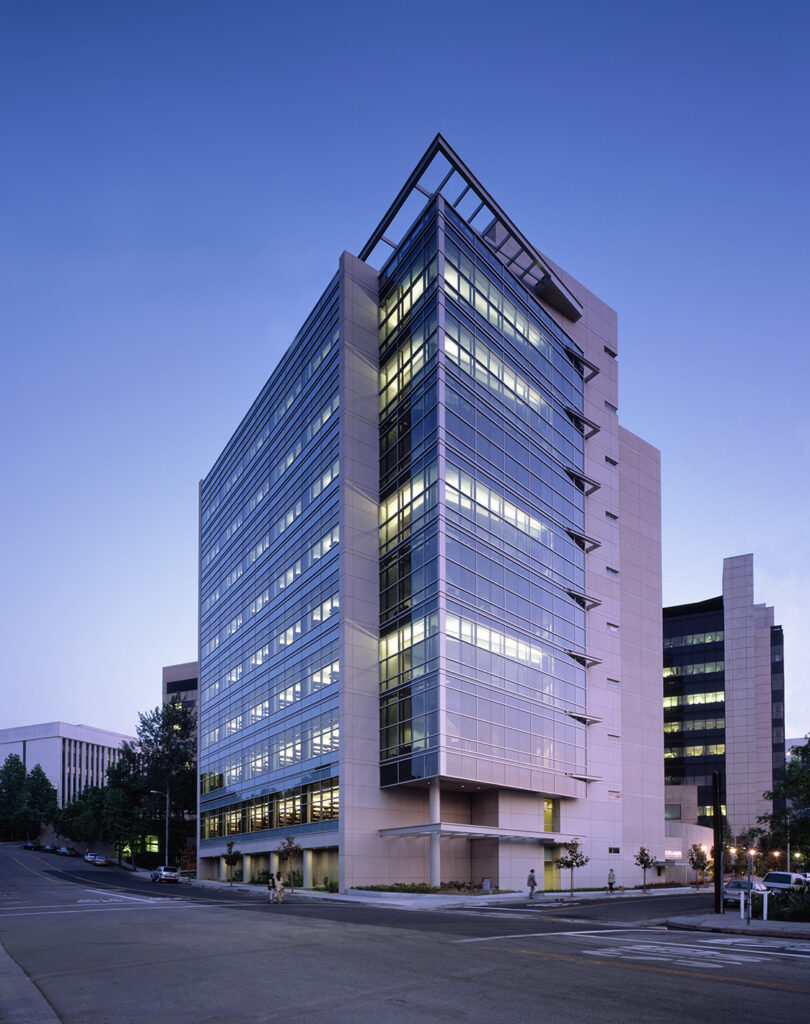 USC: Harlyne J. Norris Research Tower - Perkins Eastman