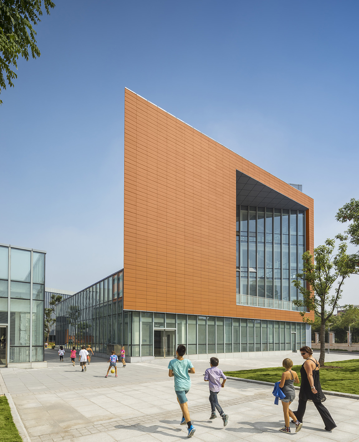 Wuhan Yangtze International School - Perkins Eastman