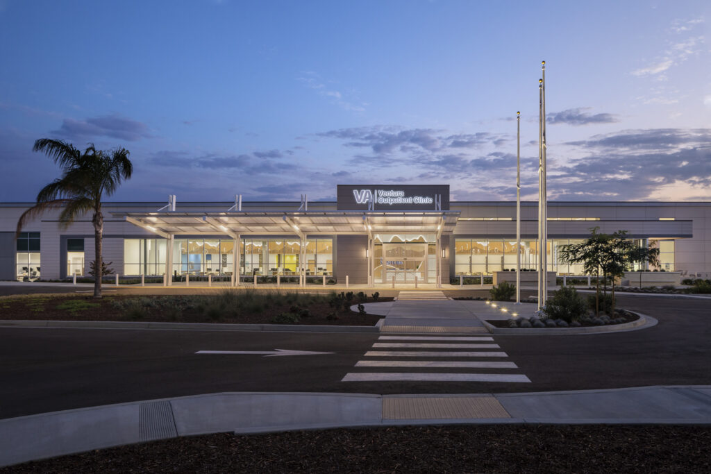 Captain Rosemary Bryant Mariner Outpatient Clinic Perkins Eastman