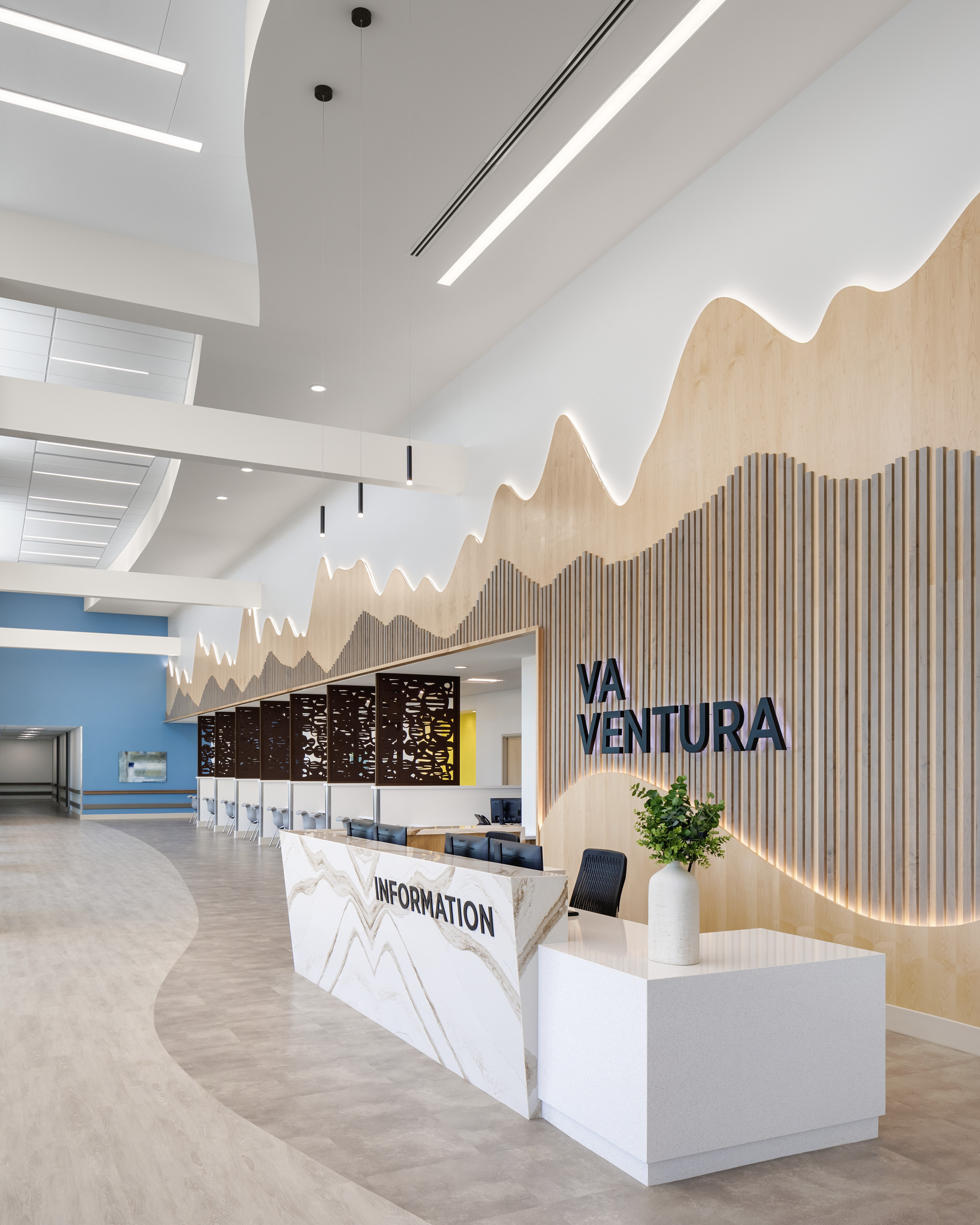 Captain Rosemary Bryant Mariner Outpatient Clinic Perkins Eastman