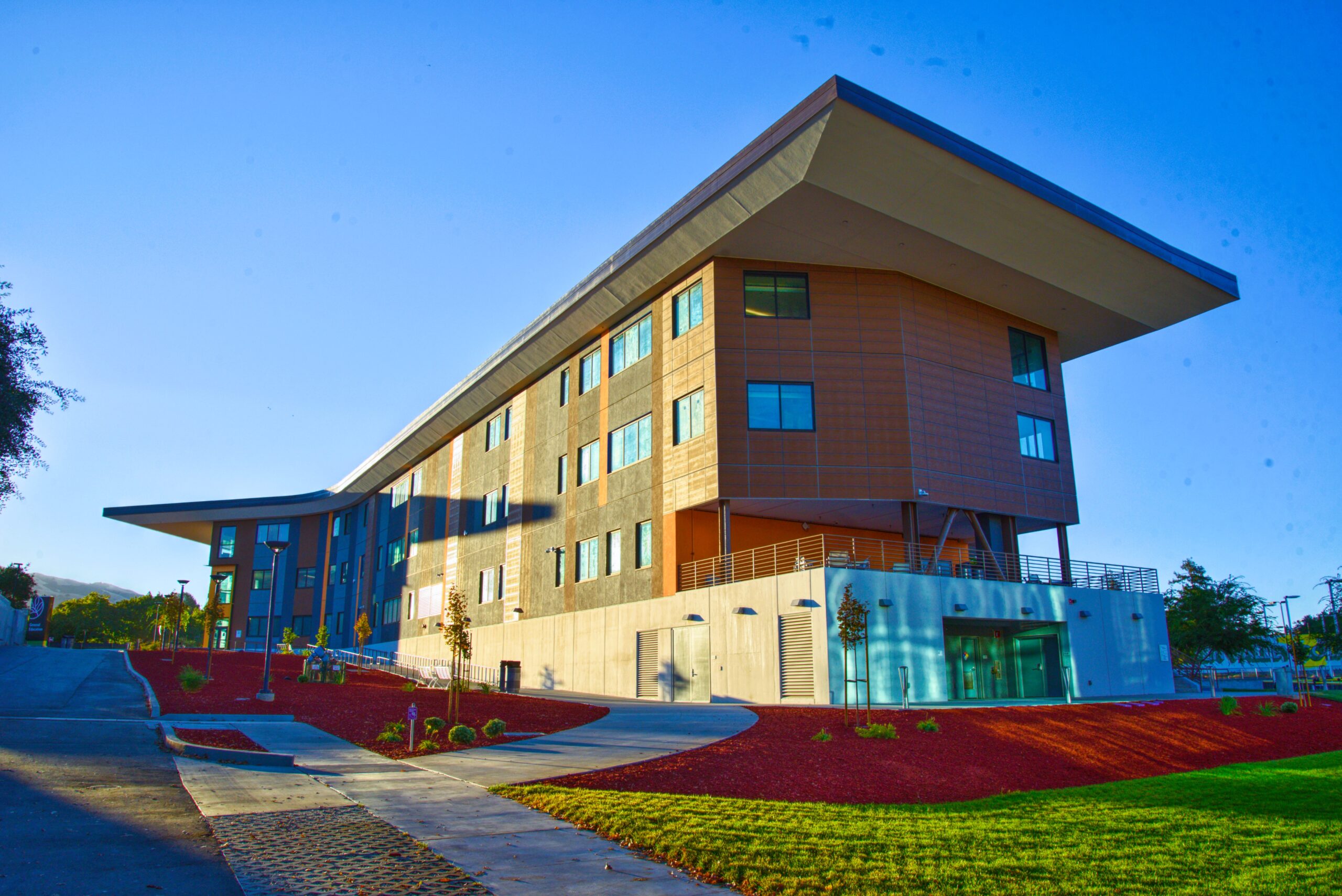 The new General Education Building at Evergreen Valley College in San Jose, CA, designed by Perkins Eastman